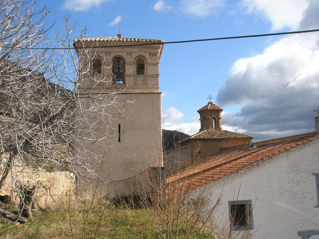 El Retiro De Isabel Guest House Embid de la Ribera ภายนอก รูปภาพ