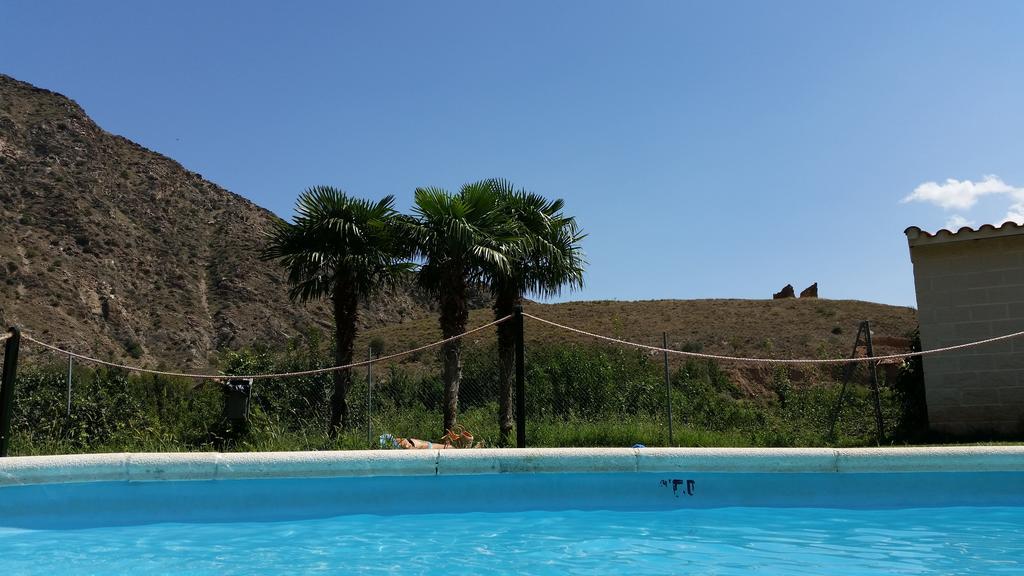 El Retiro De Isabel Guest House Embid de la Ribera ภายนอก รูปภาพ