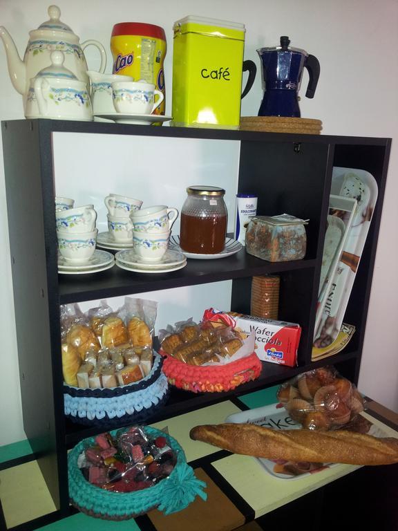 El Retiro De Isabel Guest House Embid de la Ribera ภายนอก รูปภาพ